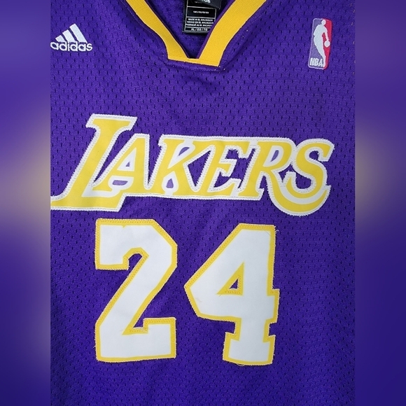 Lakers 24 Bryant Purple and Yellow NBA Jersey Size XL - Picture 4 of 16